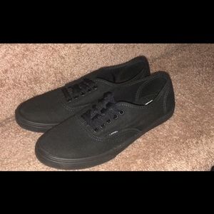Vans Authentic Mono Black LoPro